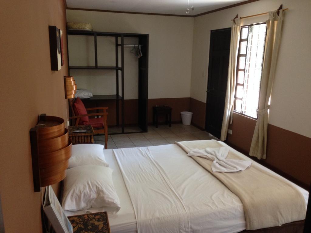 Dushi Vida Country Inn Alajuela Стая снимка