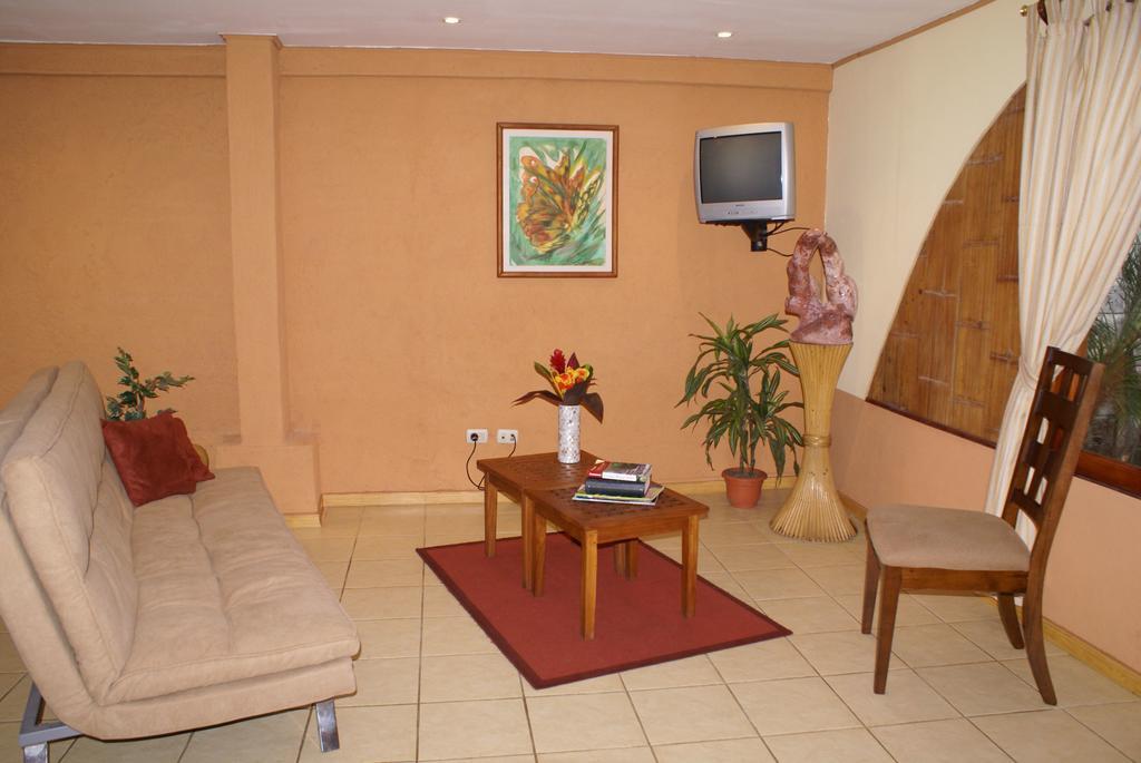 Dushi Vida Country Inn Alajuela Екстериор снимка